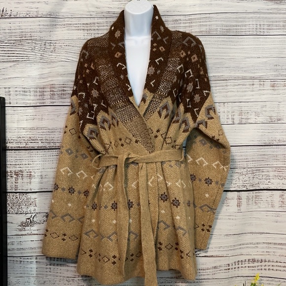 Coats, Jackets, Open Front Cardigans & Blazers - Picture 14 of 14